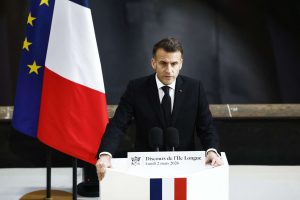 Macron ordena aumento del arsenal nuclear de Francia