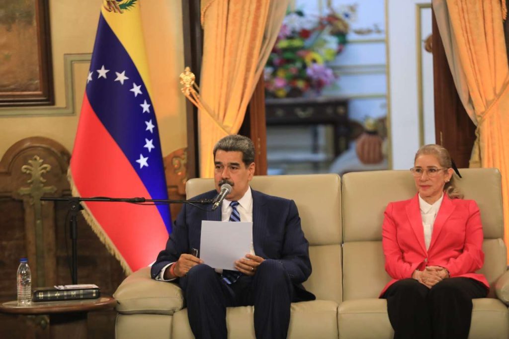 Maduro y Cilia acuden a su segunda audiencia