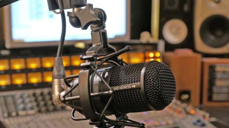 Más de 300 emisoras se unen en el Radiotom para la Consulta del 8M