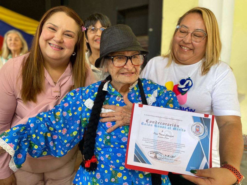 Misión Venezuela Mujer reconoció labor de más de 200 cultoras tachirenses