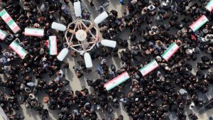 Portavoz del Gobierno iraní: 30% de nuestros muertos han sido niños