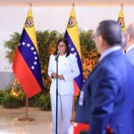 Llega a España el primer barco con crudo venezolano como pago del gas que produce Repsol