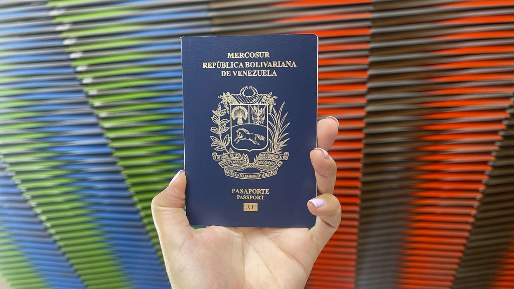 Saime autoriza retiro de pasaporte por terceros