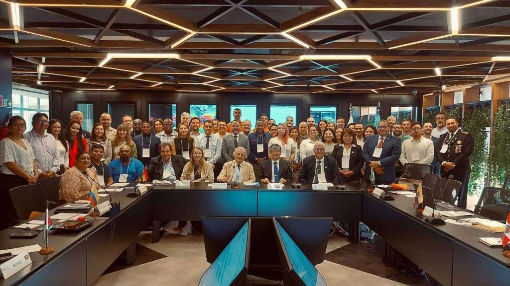 Venezuela presente en cumbre regional contra incendios forestales en Brasil