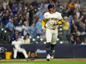 William Contreras conecta su primer cuadrangular de la temporada