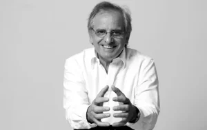 “Sangre en el diván” regresa al Trasnocho con Héctor Manrique [+Fechas en Caracas]