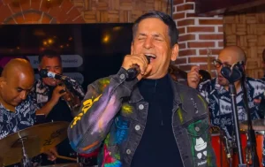 Pedro La Voz lanza "Amor Mío"