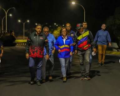 3 kilómetros de asfalto se han colocado en la Cota Mil