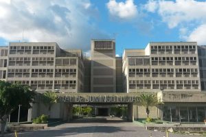 Avanzan trabajos de recuperación del Hospital Dr. Domingo Luciani