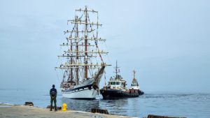 Buque Escuela "Simón Bolívar" arriba a Federación de San Cristóbal y Nieves