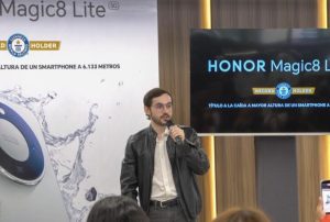 el smartphone que desafió la gravedad y rompió un Récord Guinness