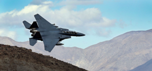 Dos aviones de combate de EEUU son derribados en Irán