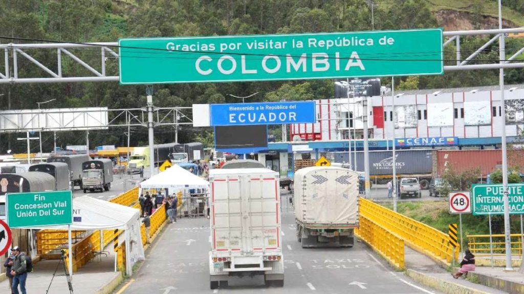 Colombia contragolpea con otro 100% de aranceles a Ecuador