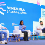 Delcy Rodríguez reitera que habrá una mejora ante expectativa por anuncios del 1 de mayo