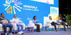 Delcy Rodríguez reitera que habrá una mejora ante expectativa por anuncios del 1 de mayo