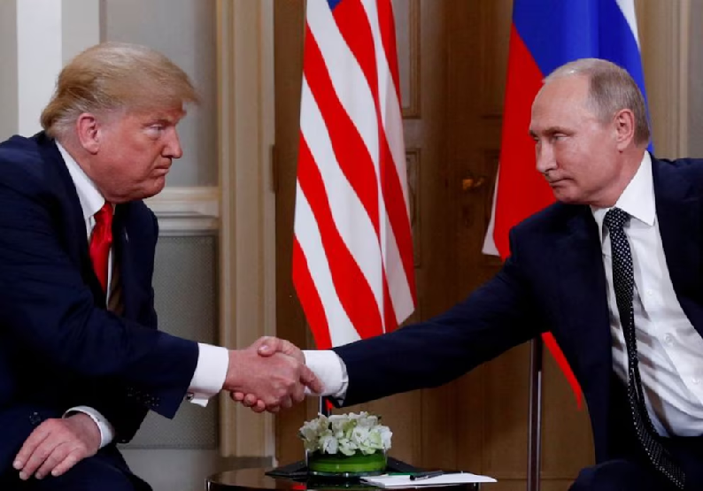 Putin y Trump mantienen una conversación de una hora y media
