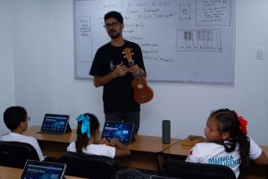 El Programa Musical Científico despierta el genio creativo de los niños usando la tecnología