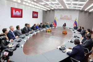 El mercado petrolero necesita una Venezuela sin sanciones