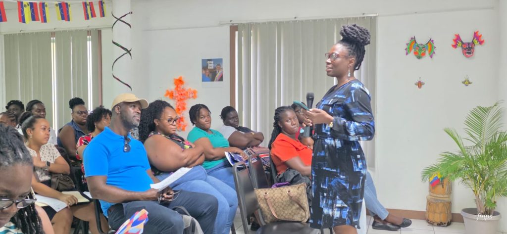 Embajada en San Vicente abre nuevo ciclo de enseñanza del español