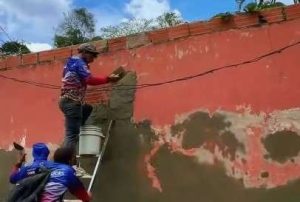 En Caucagüita renuevan fachadas de 80 casas