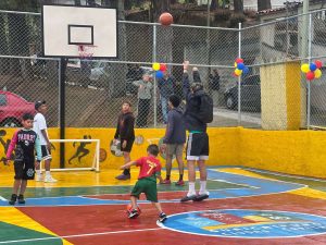 En Los Teques inauguraron cancha de autogestión