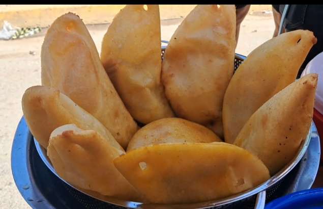 Feria de la Empanada en Cumaná promueve la economía y el turismo