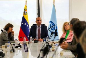 Fiscal (e) Larry Devoe encabezó encuentro con programa para la paz
