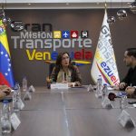 Gobierno y Banca activan plan para potenciar el transporte público