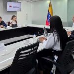 Gobierno y sector lácteo evalúan estrategias para impulsar la producción