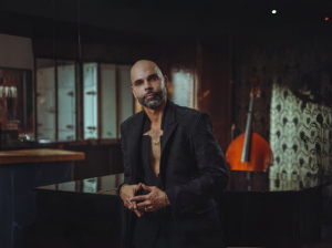 Gus Ormo apuesta a los Latin Grammy con su 'Alquimia'