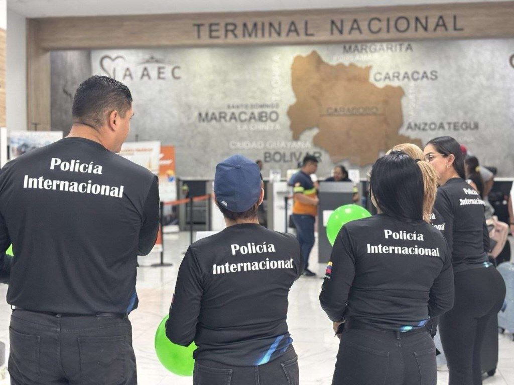 Interpol despliega operativo de seguridad en Aeropuerto de Valencia