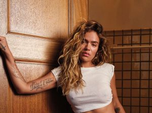 Karol G posó para Playboy y confirmó que está soltera