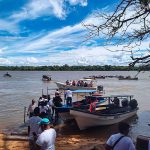 La peregrinación llegó al Delta por el caño Manamo