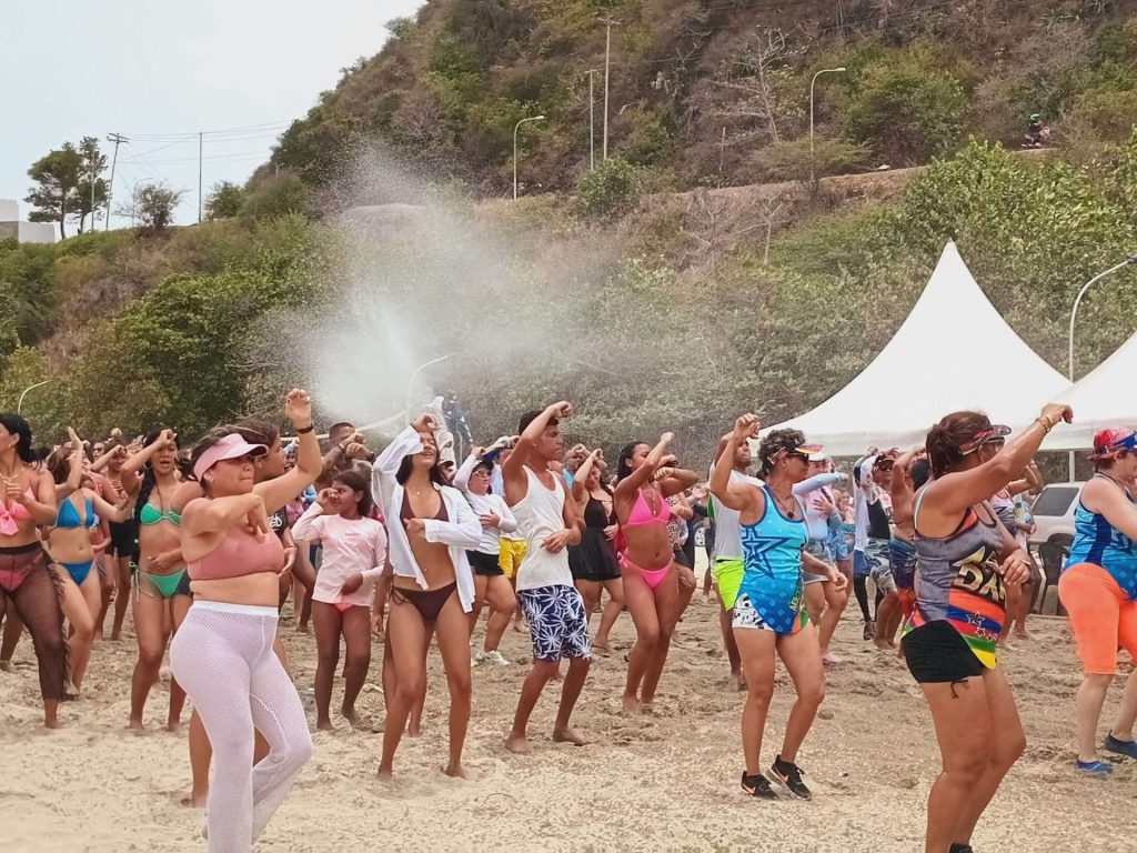 Los Caracas atrae la movida turística en La Guaira durante el asueto santo