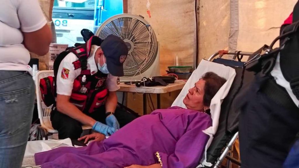 Más de 200 personas atendidas por bomberos de Caracas en Semana Mayor