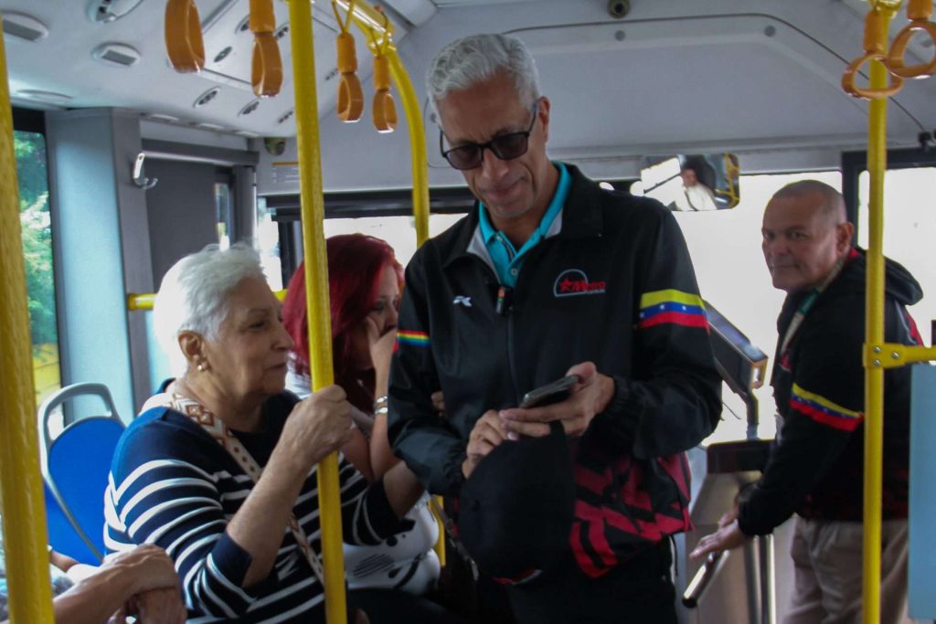 Metrobús La Urbina lleva y trae a 25.000 personas