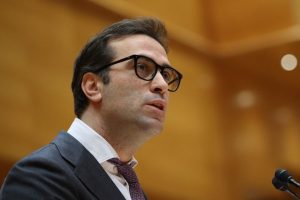 normalización de relaciones entre FMI y Venezuela sería "en cuestión de días"