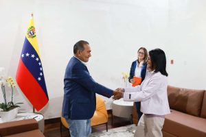 Presidenta (E) se reunión con el gobernador de Cojedes