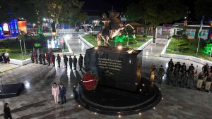 Reinauguran Plaza Bolívar de Los Guayos en Carabobo 