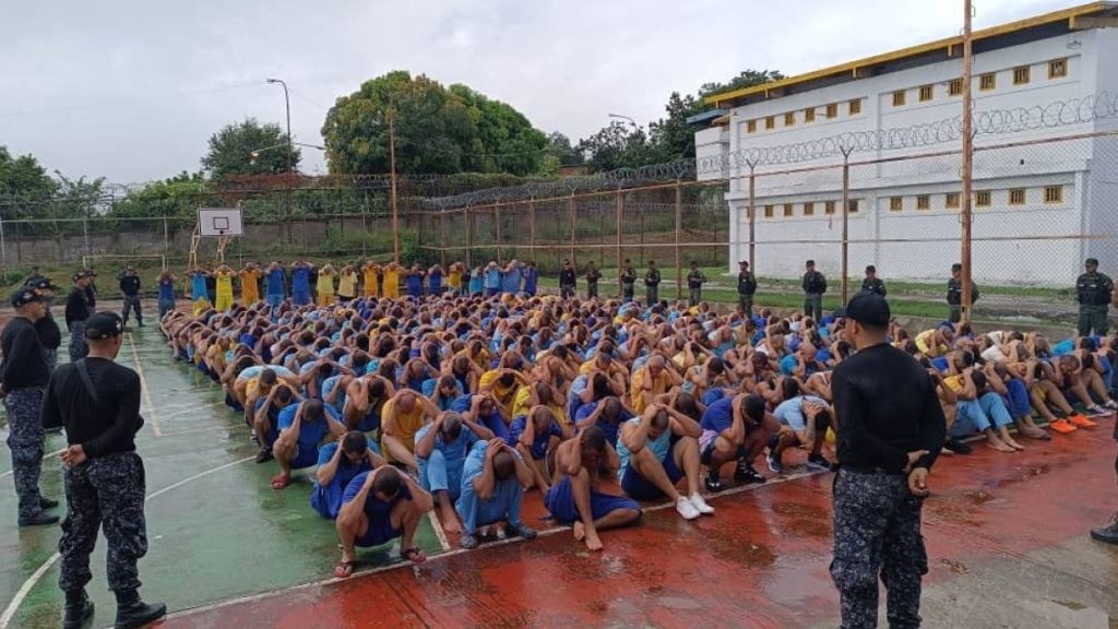 5 fallecidos tras motín en el centro penitenciario Yare III