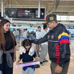 Retornan al país 208 venezolanos desde Miami