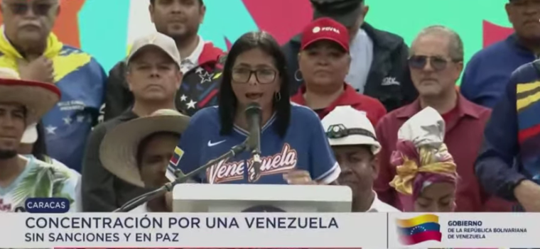 Ingreso mínimo integral a 240 dólares y pensiones a 70 dólares