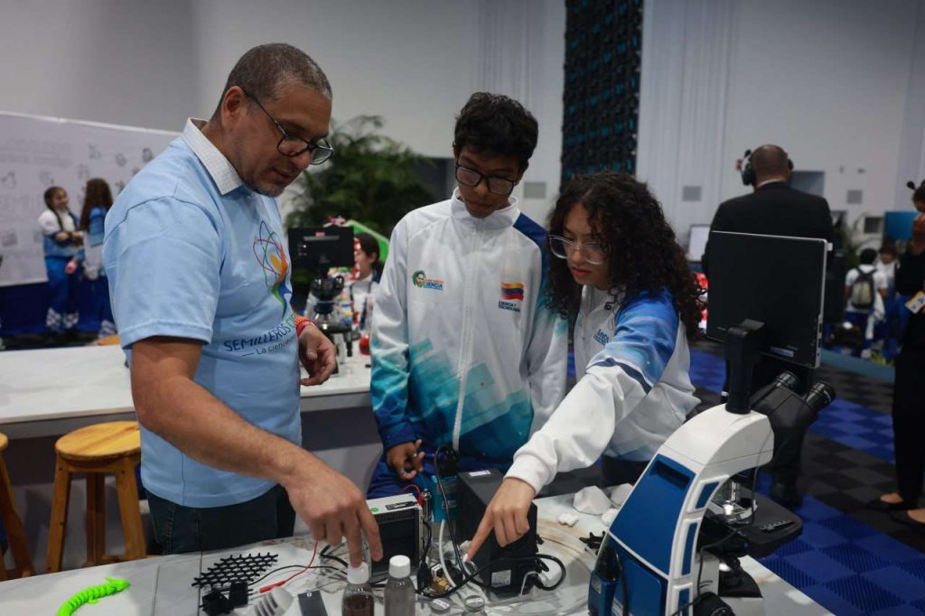 Se inició la Olimpiada Venezolana de Química