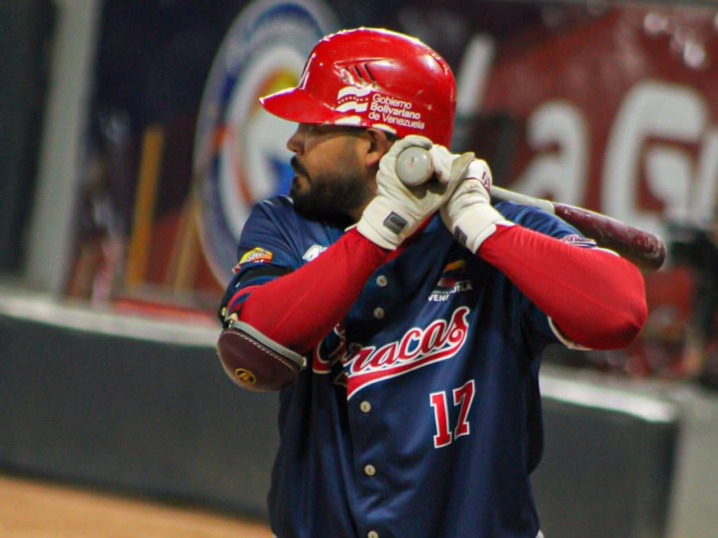 Senadores consiguió una victoria sufrida ante Samanes