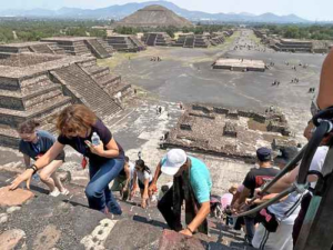 Tras tiroteo reabren zona arqueológica de Teotihuacán en México