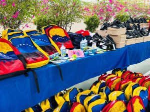 Útiles escolares y uniformes recibieron 2.598 chamos de Educación Inicial