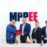 Venezuela y Colombia reactivan conexión eléctrica binacional
