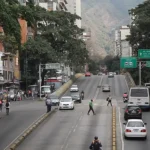 Identificaron a joven que cayó desde el edificio Altoral en la avenida Fuerzas Armadas de Caracas