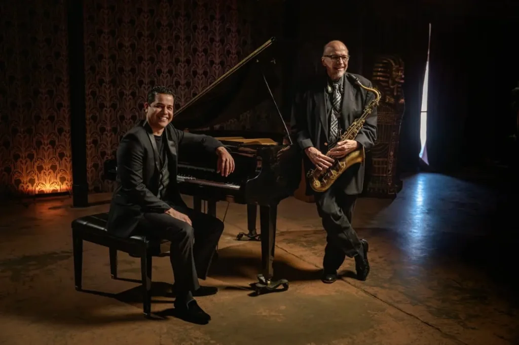 Manuel Gámez lanza álbum inspirado en hechos reales que promete marcar una década