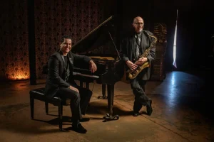 Manuel Gámez lanza álbum inspirado en hechos reales que promete marcar una década